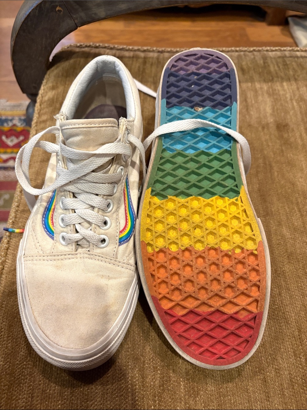 Vans Canvas Sneakers with Rainbow Sole. 6.5 men’s 8 woman’s